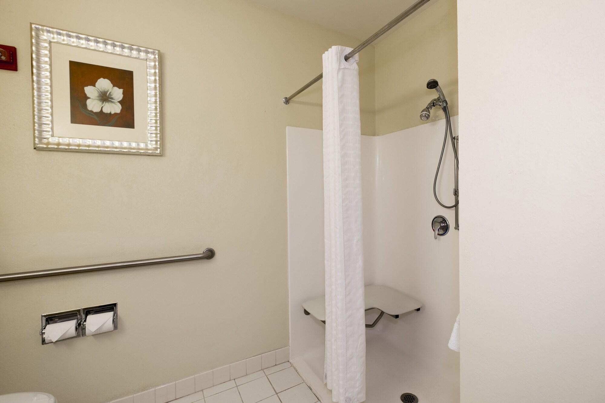 Holiday Inn Express & Suites Chicago - Matteson By Ihg Bagian luar foto
