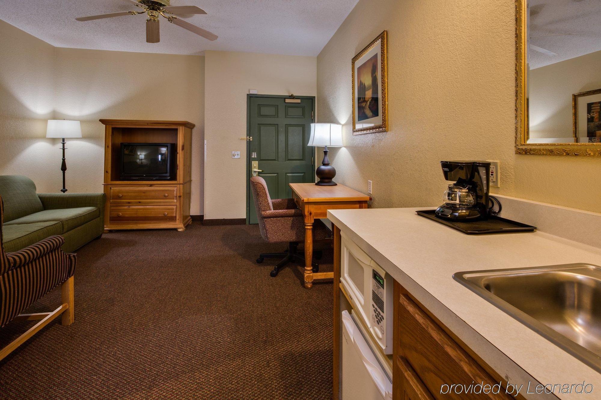 Holiday Inn Express & Suites Chicago - Matteson By Ihg Ruang foto